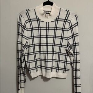 Abercrombie & Fitch Cream and Black Plaid Turtleneck Sweater